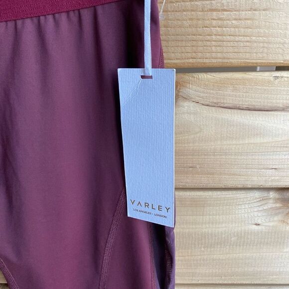 Varley Leggings /Calf/Capri Design - Picture 2 of 5